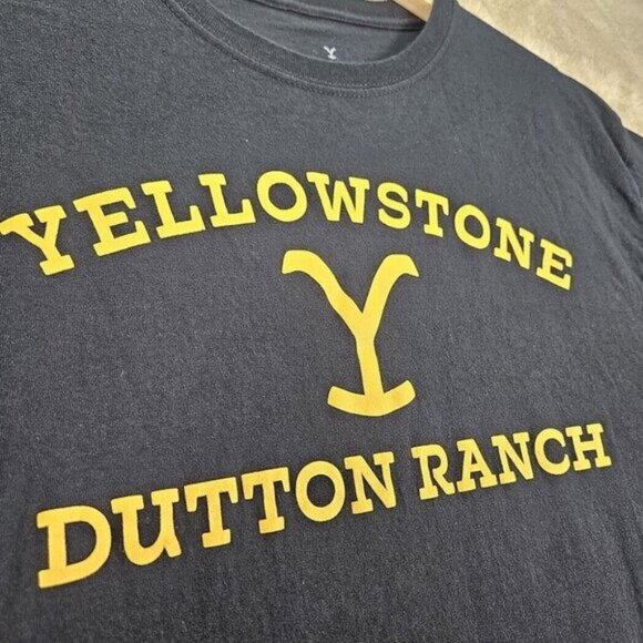 Yellowstone Dutton Ranch T-Shirt Spellout Logo Tee Cowboy (Measurement Photos) - Picture 1 of 10